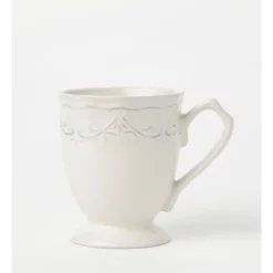 New 🛒 Heritage Luxe Vintage Scalloped Mug Set Of 2 In White 🥰